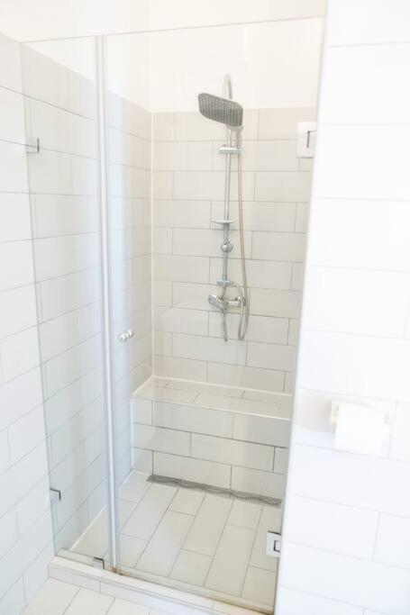 Apartman N28 Next To Andrassy Boulevard. Budapest